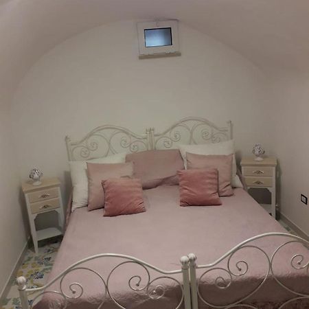 Casa Vacanze Vico Verona 7 Oria  Exterior foto